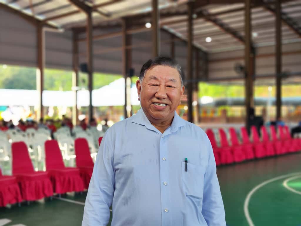 宽四迎来全新塑胶田径跑道   提升学生体育表现