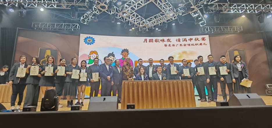 （已签发）柔：**版头**柔广东会馆三机构就职   黄焕兴：新届董事聚焦三大方向