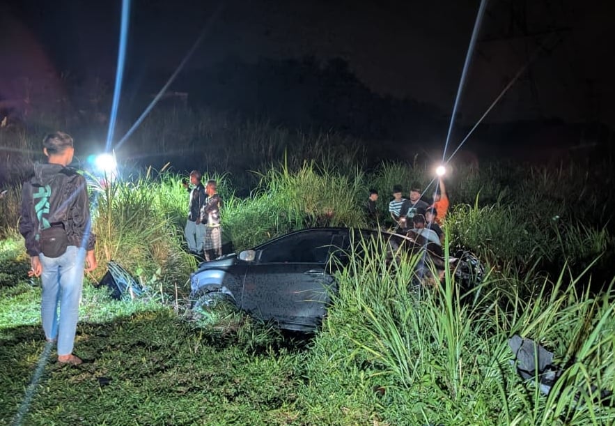 （已签发）柔：牛突过马路酿连环撞   19岁摩托车骑士亡