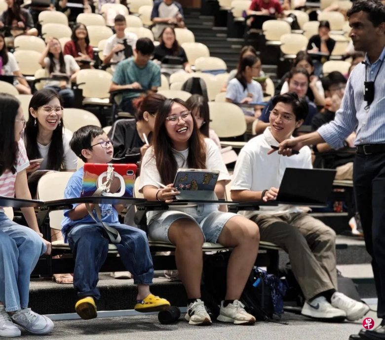 （已签发）柔：狮城二三事：南大讲堂里的小不点 7岁神童想住进校园天天上课