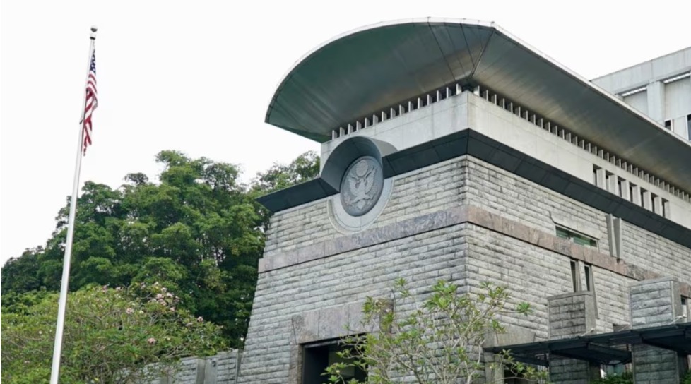 (已签发)柔:狮城二三事:新加坡公民申请H-1B1签证 无需缴10万美元