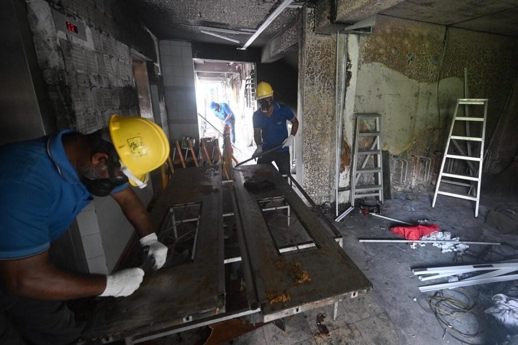 (已签发)柔:狮城二三事:涉恶作剧纵火导致宏茂桥组屋失火 两名16岁青年被控