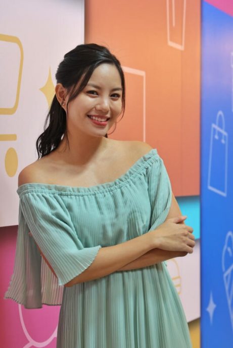 (已签发)柔:狮城二三事:芳榕暂别演艺圈 待了22年才有勇气转身 首挑大梁剧下月开播