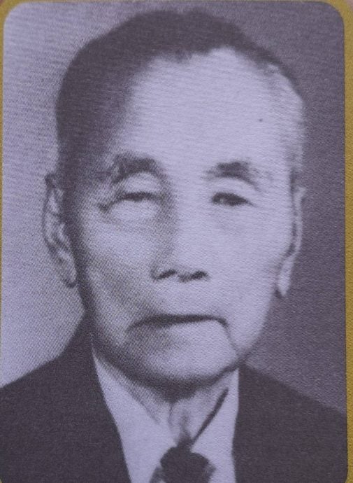 （已签发）柔：**锁文**新旧对照：记已故黄子松获中国政府纪念奖章 