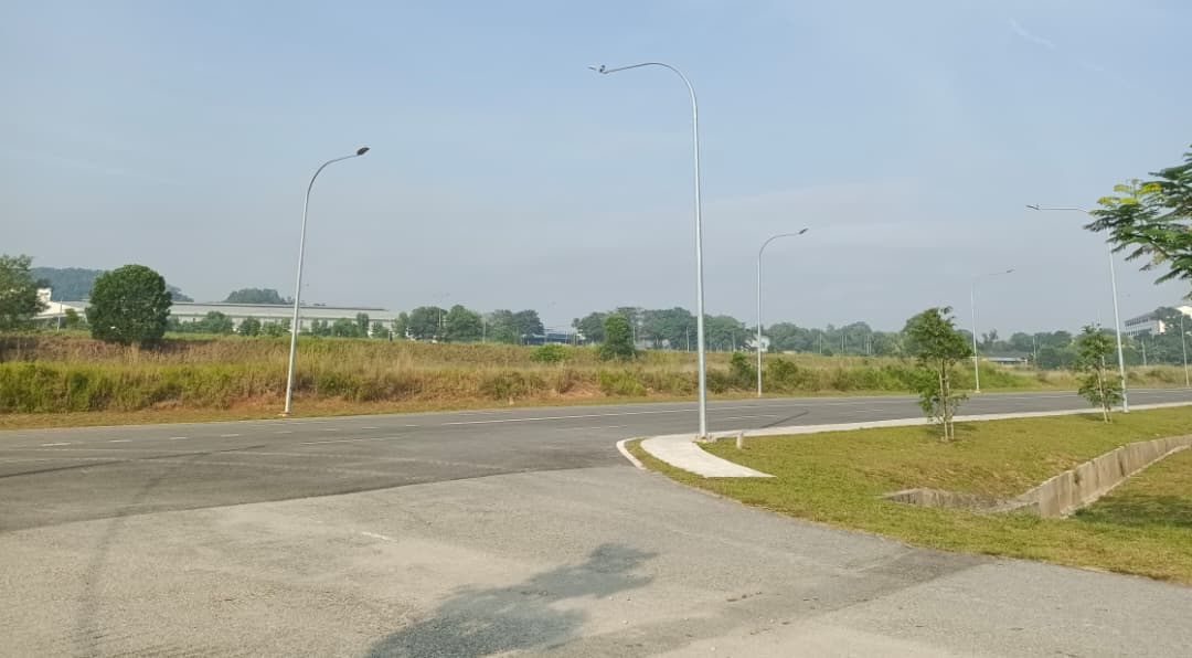 马路当运动场   勤德小学盼早日拥有操场