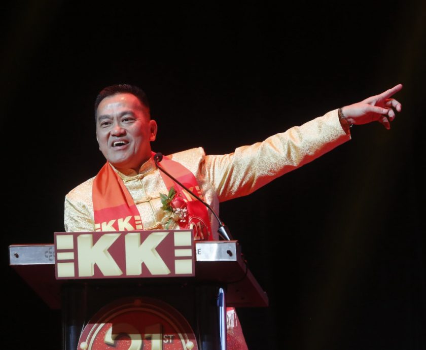 （有图）跟进SARA援助金系统问题 - 次日系统仍不顺畅 !零售商接获建议先减少启用终端机数量 + KK Mart：系统夜间更顺畅 