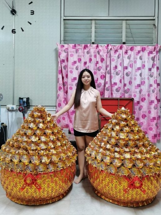 （预编11/9见报）大都会-星洲人VIP—纸扎凤梨也有花样