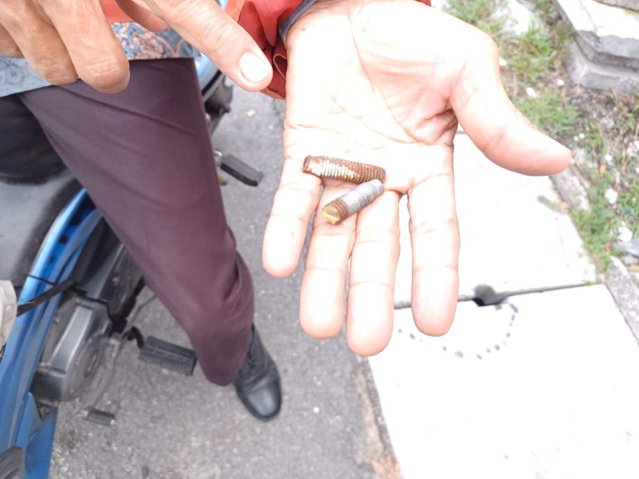 me03主文-大都会/边基兰特丽玛花园EKVE大道桥樑处的路段交通混乱变“虎口”