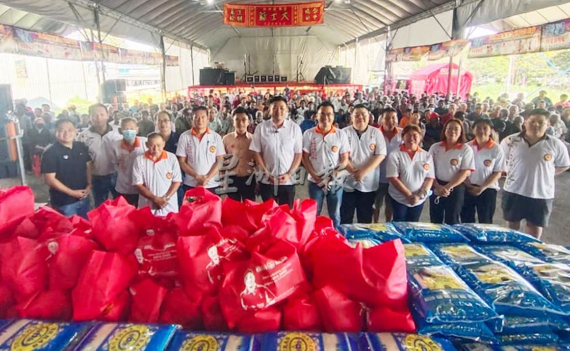 （大北马）新西园盂兰胜会施济贫老，黄佳祯：幸好没学校和卫生局参与，否则因为是国盟州议员而被阻