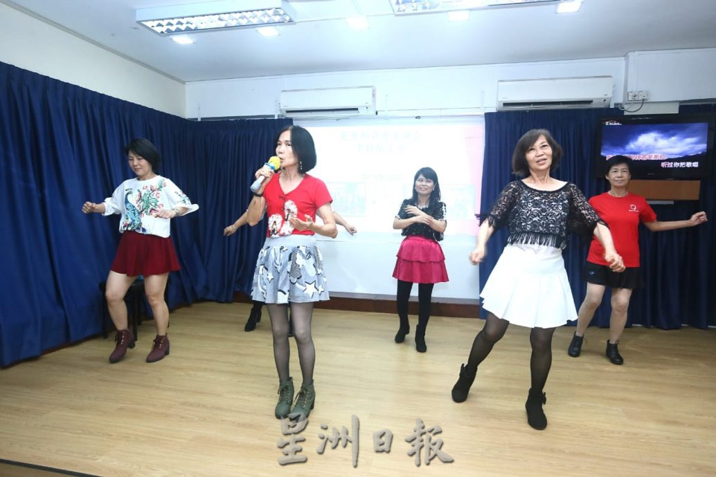 东:已签发:关丹华人协会与和声音乐协会首办交流会,共同促进社团合作与文化传承。