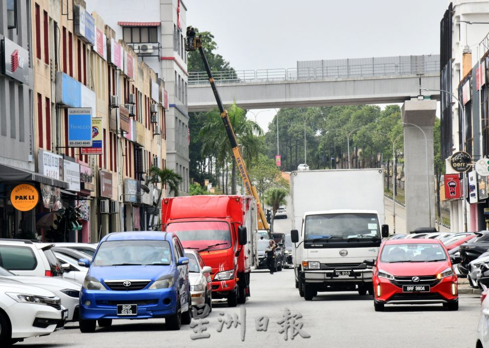 衔接最后一里路 LRT3可带动电召客货车