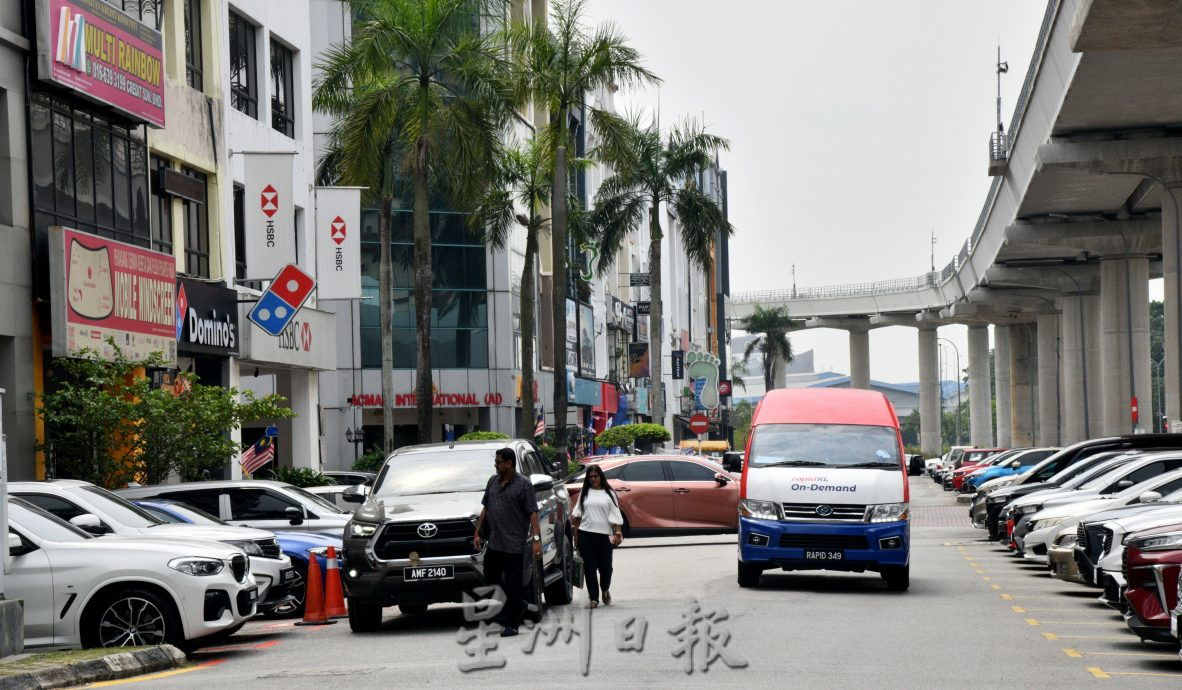 衔接最后一里路 LRT3可带动电召客货车