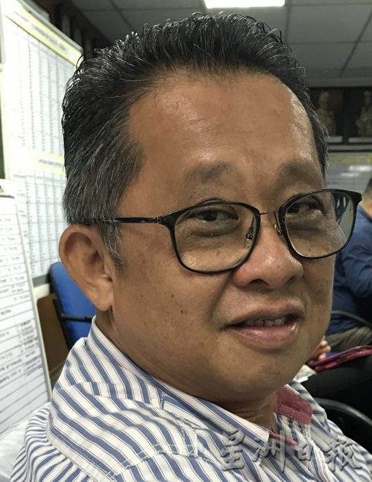 江沙泳池维修遇瓶颈 开放之日遥遥无期