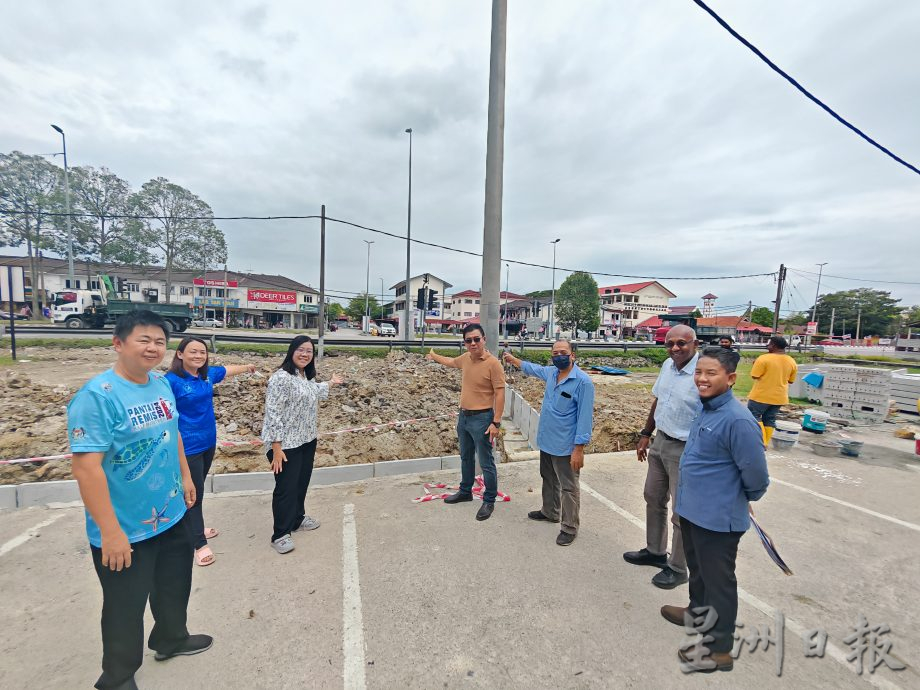 爱大华Evergree Garden酒店前开路 利惠周边居民商家