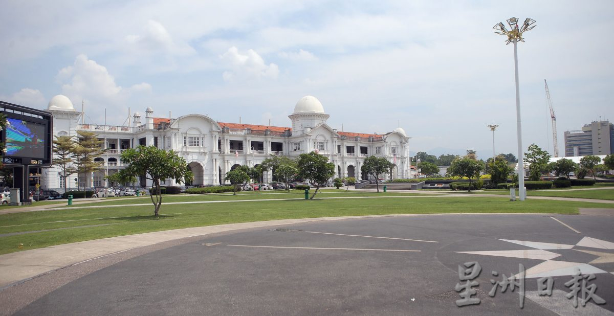 怡中环满足划时代需求 融合火车公巴轻快铁