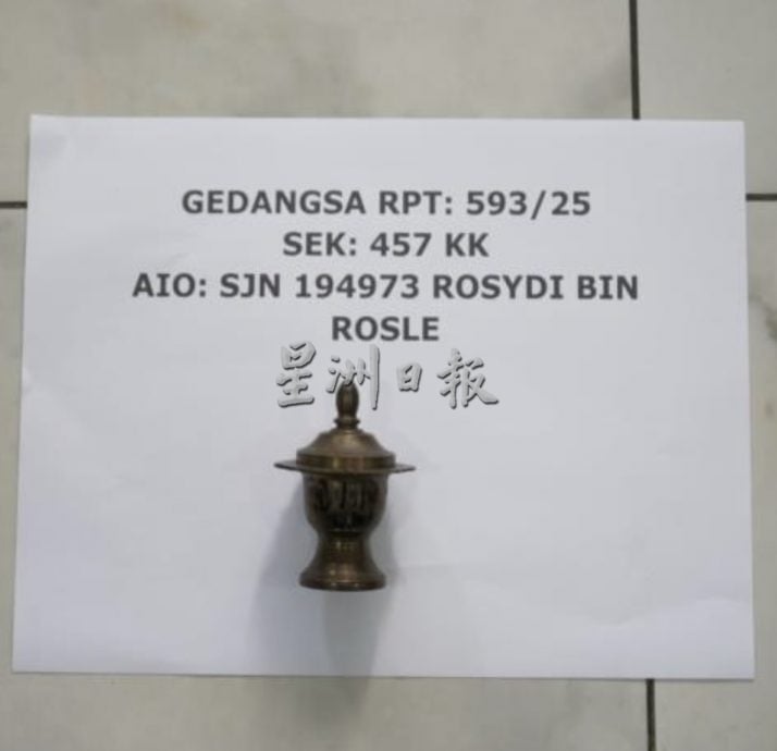 涉乌雪多宗案件 2爆窃惯犯捉到了