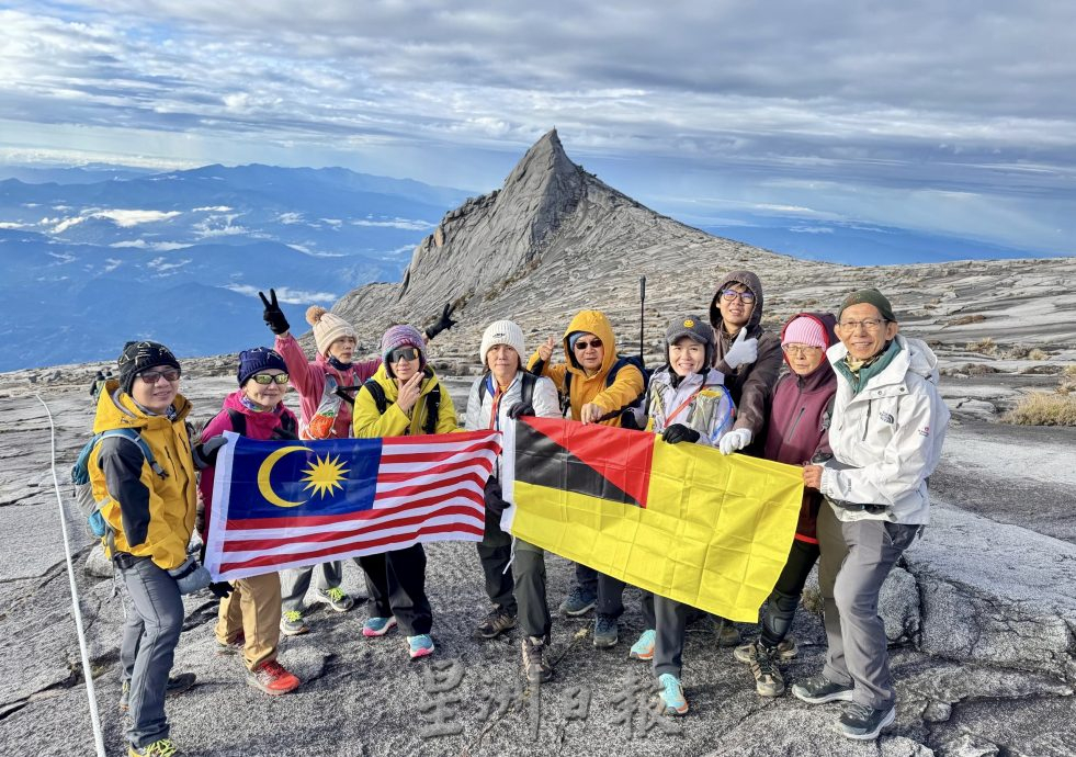 有故事的人:抗癌重生写生命续篇 胡重惠上山下海看世界