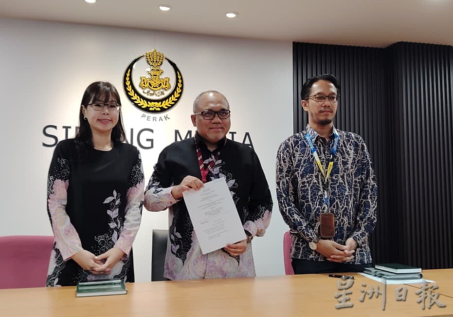 要到现场看开会可申请 霹州议会909举行呈3动议