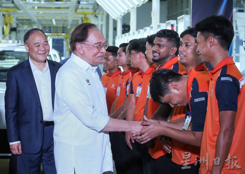 赛法依沙:宝腾第二款电动车将面市 e.MAS 5是可负担EV