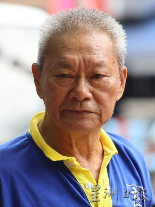 (已签发)大都会版4头:阿罗街盂兰胜会最大“亮点”  一架纸扎私人飞机首次亮相