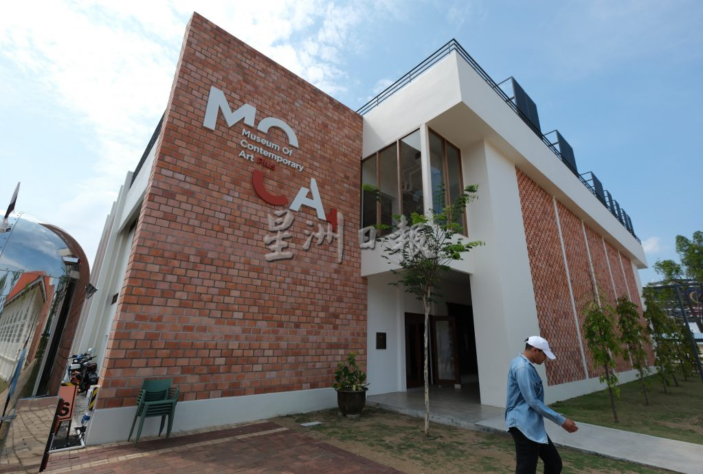 5/9见报《半岛心旅行》“结合文物、艺术、时尚与纺织,苏丹阿末沙王家博物馆待您发掘。”