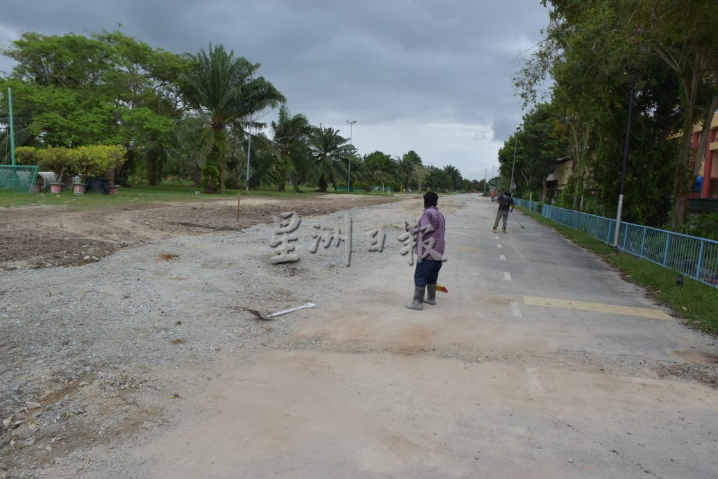 大都会/东禅寺旁小路扩建几近完成，料本月铺柏油完工