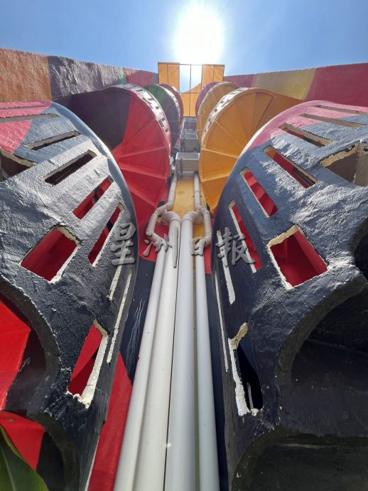 5/9【星角摄】：彩虹旋转梯