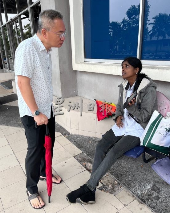 (古城封面主文)邱培栋巡视巴士总站及亲身体验公共交通服务