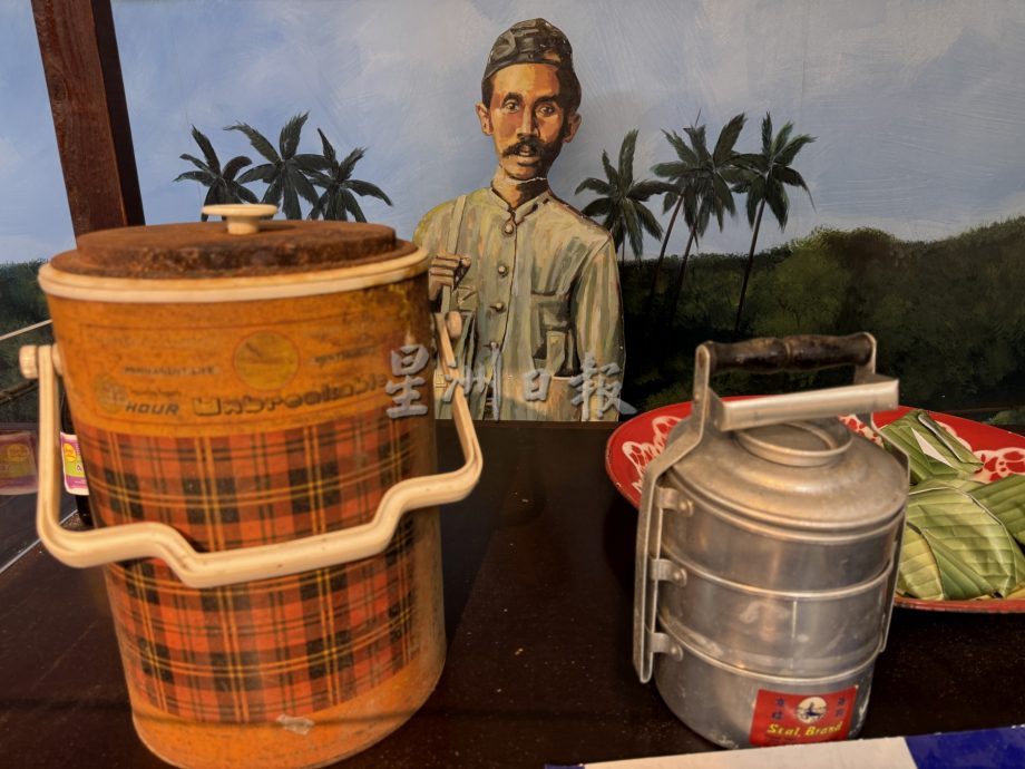 (古城封底)用眼睛去旅游:走进博物馆的怀旧时光