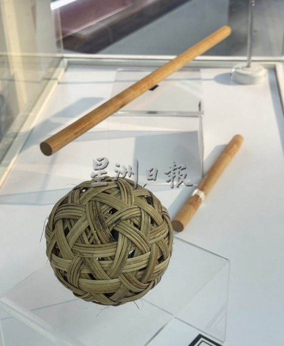 (古城封底)用眼睛去旅游:走进博物馆的怀旧时光