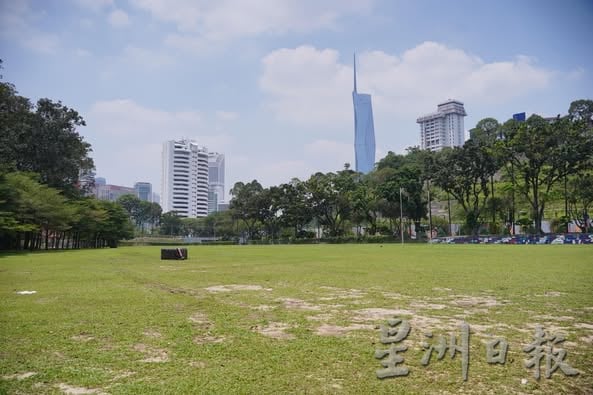 大都会(版2副文)/跟进默布草场是否开放使用