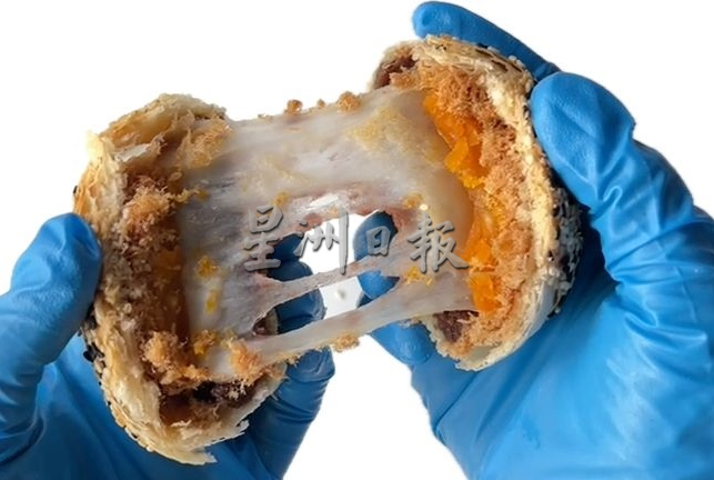 (古城封面主文)中秋月饼市场比拼口感与创新盼脱颖而出