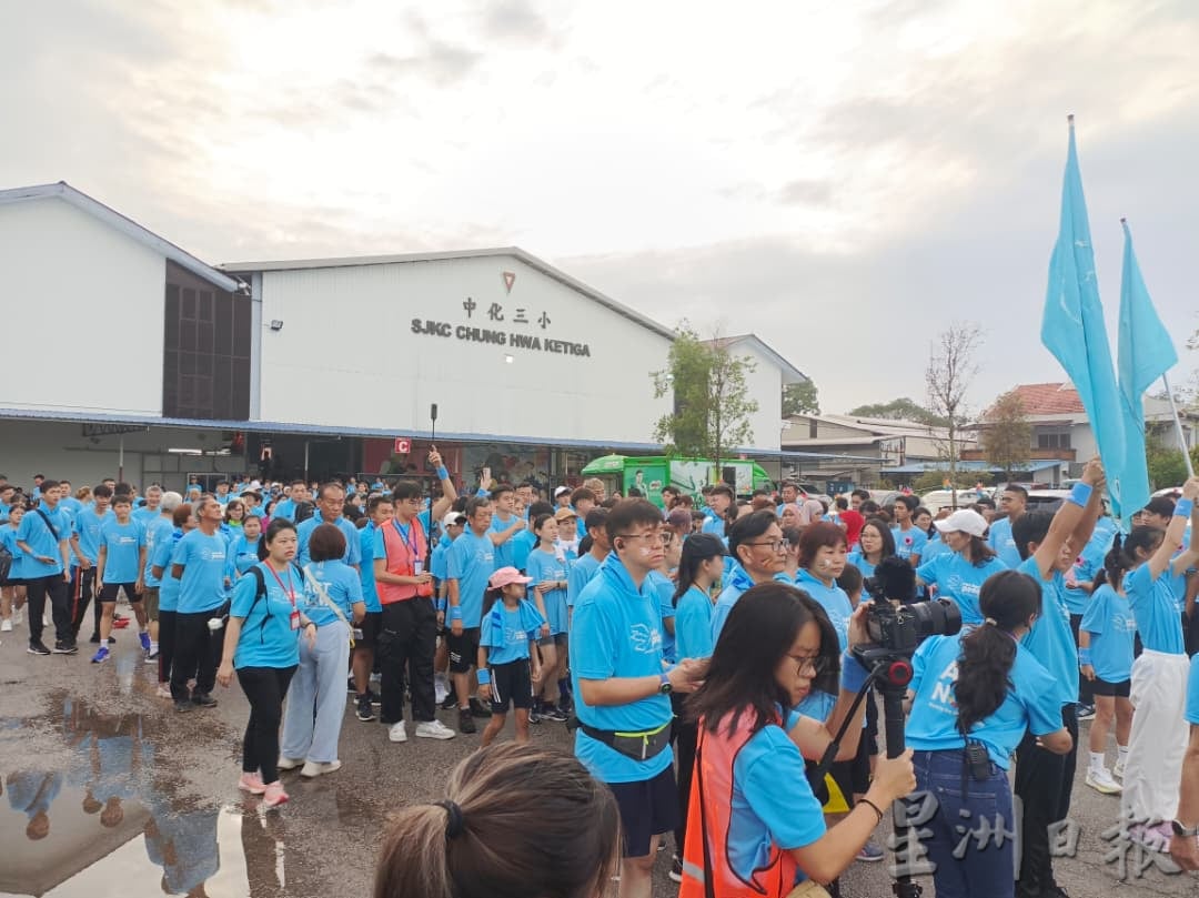 （已签发）柔：麻逾1500人参与和平之跑   倡导和平推广环保   