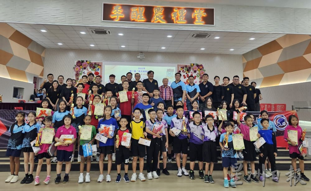 东(已签):2025年第一届蔡光明太平局绅杯吉兰丹华人乒乓锦标赛闭幕