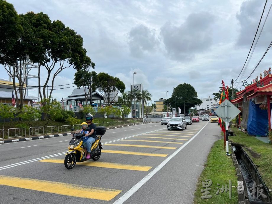 (古城封面副文)革成小学前沟盖下陷 李春沅带入交通小组反映