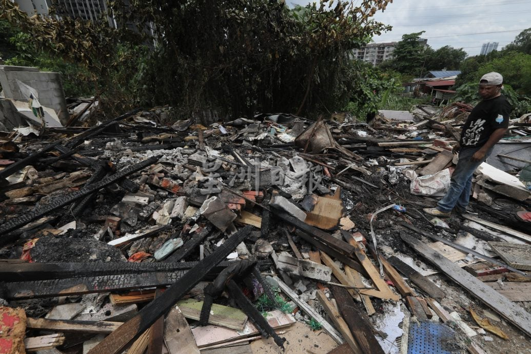 吉隆坡木屋拆迁后屡传火患　老翁守家陷火海命危