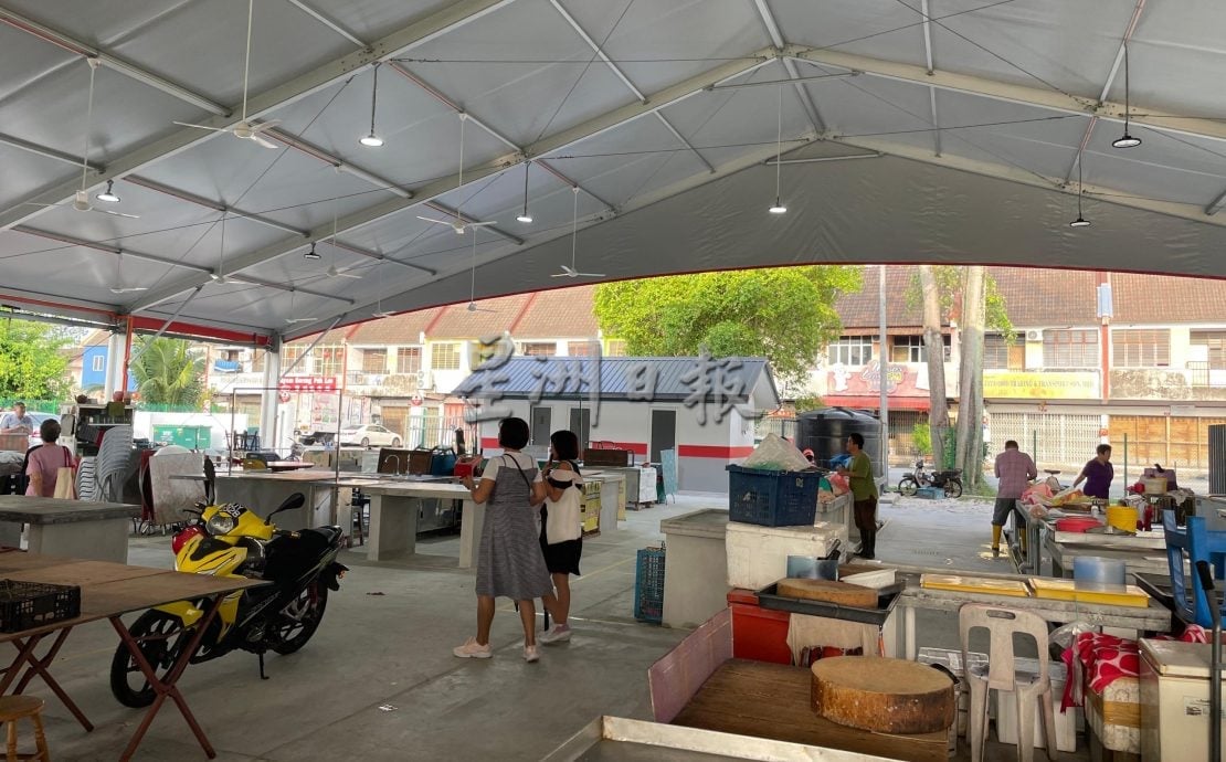 霹:请签网∕第二版头∕大和园临时巴刹今日启用 小贩明天全面开档