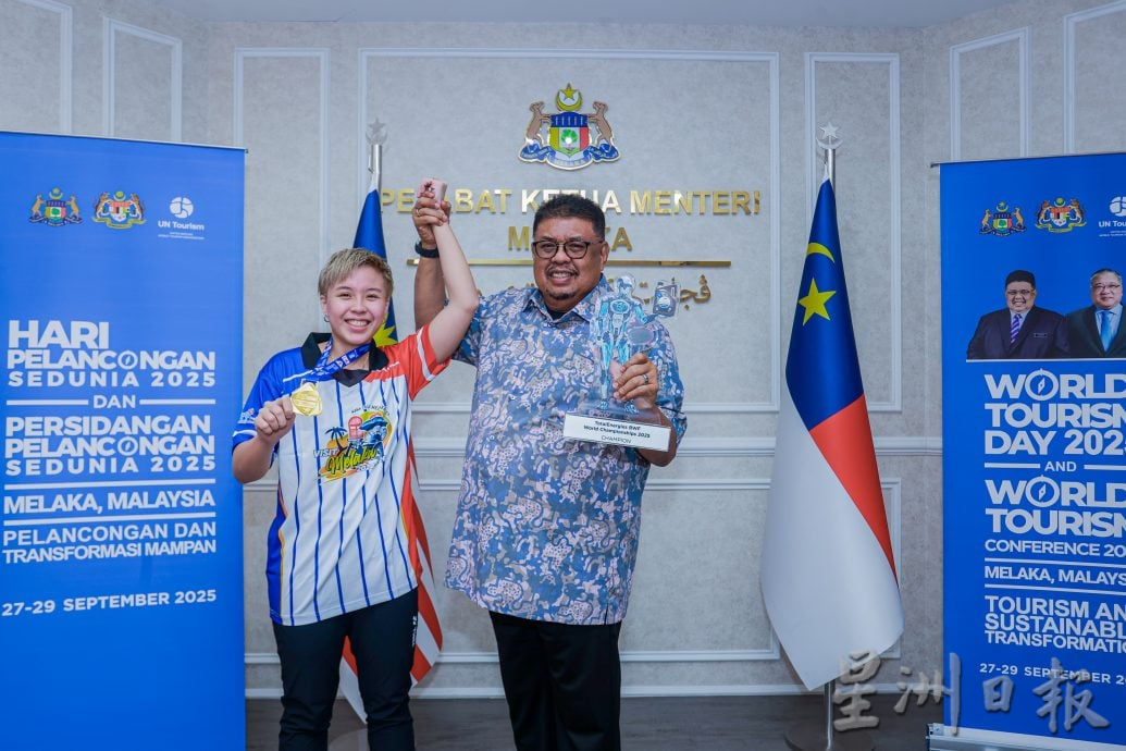 （古城第五版主文）甲州政府颁发5万令吉特别奖励杜依蔚