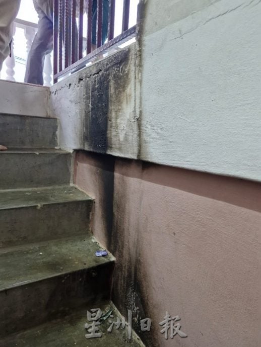 （已签发）全国：居銮纵火女跑腿   疑还干下一案