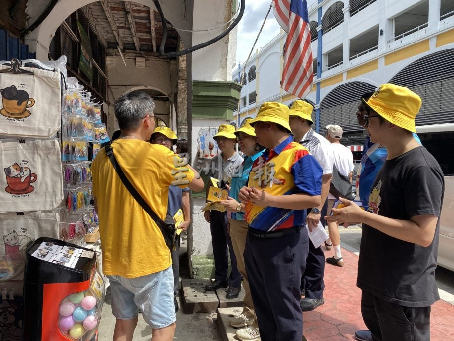 （大都会）巴生破蛋节及市集开幕   彭亨井老街市集热闹 梁德志：希望巴生被概括在雪州旅游年计划／7图