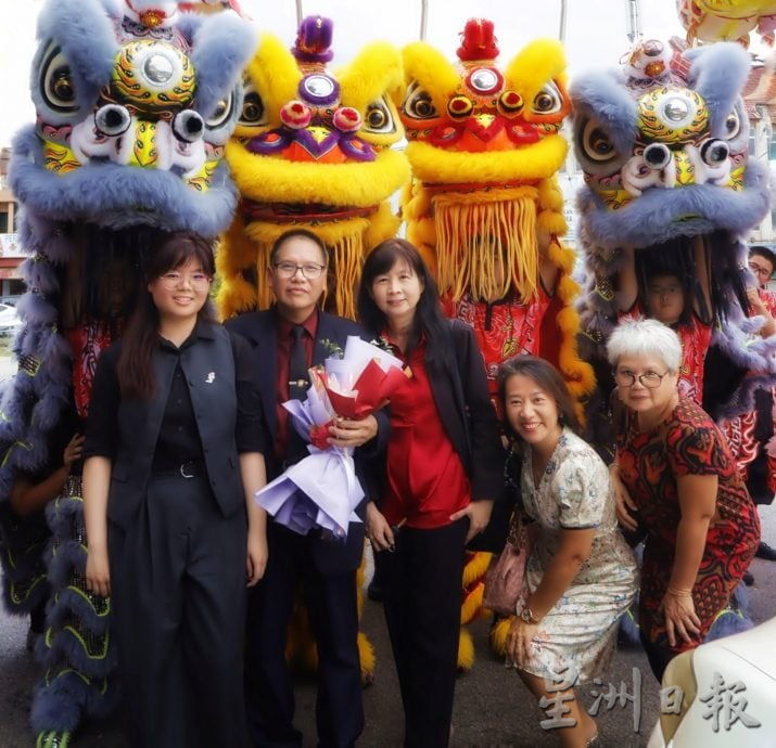 三民华中服务36载 副校长王剑伟荣休