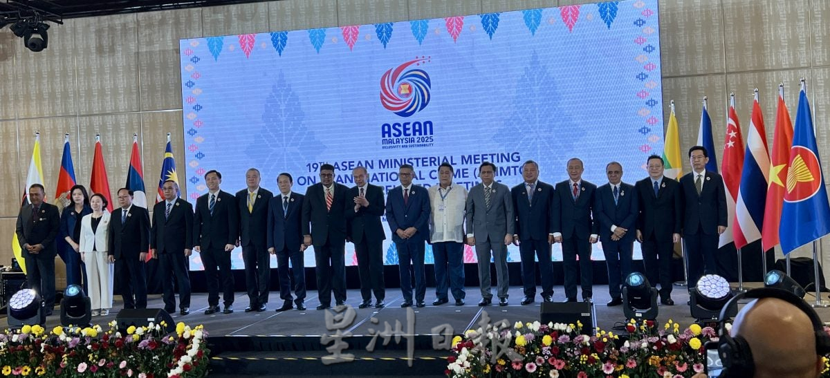 (全国版)安华:“互相信任、合作与共同责任”是东盟持续发展的根基