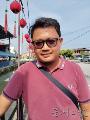 已签发 柔:版头之一:民生特工 | 文打烟小贩中心停车区下陷 修复工程料下周展开