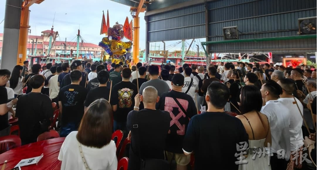 （大北马）澳鑫集团庆赞中元演唱会，开宴200桌吸引人潮享用美食