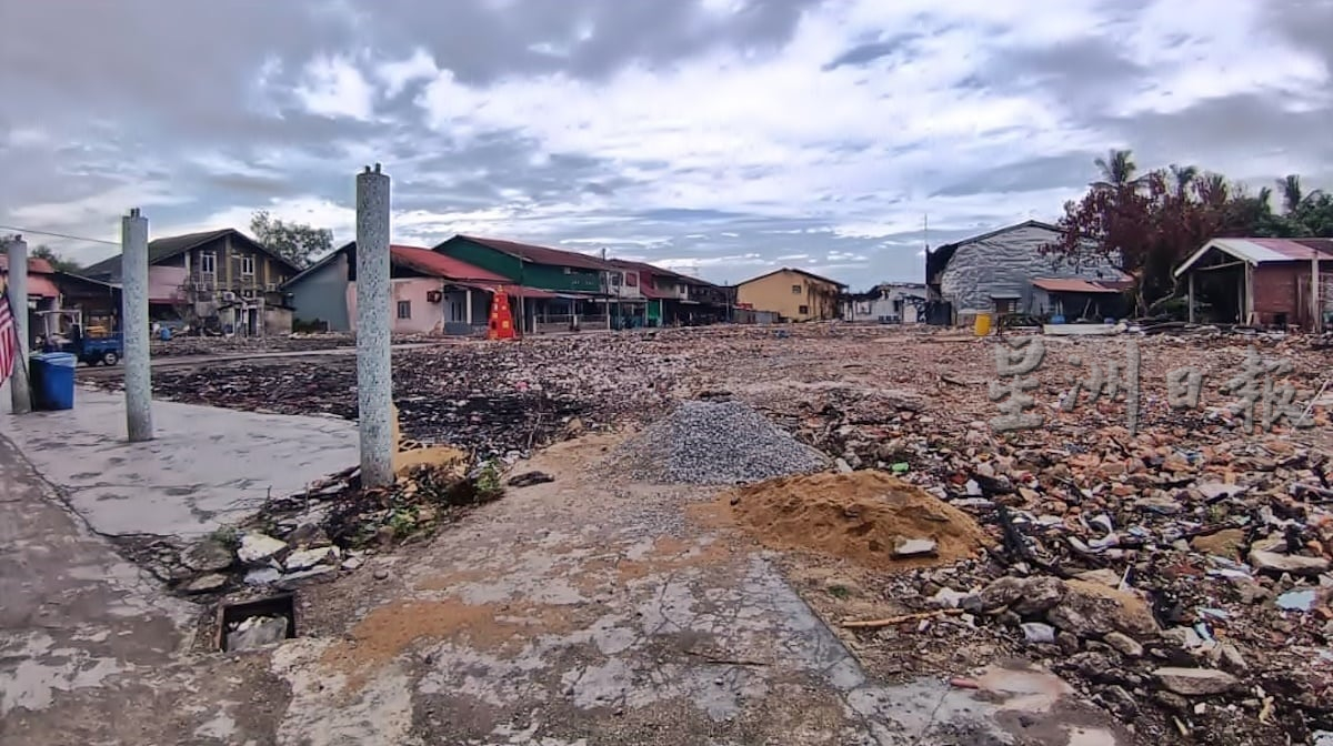 峇眼巴硕赈灾委会灾民决定 火灾捐款作定期存款