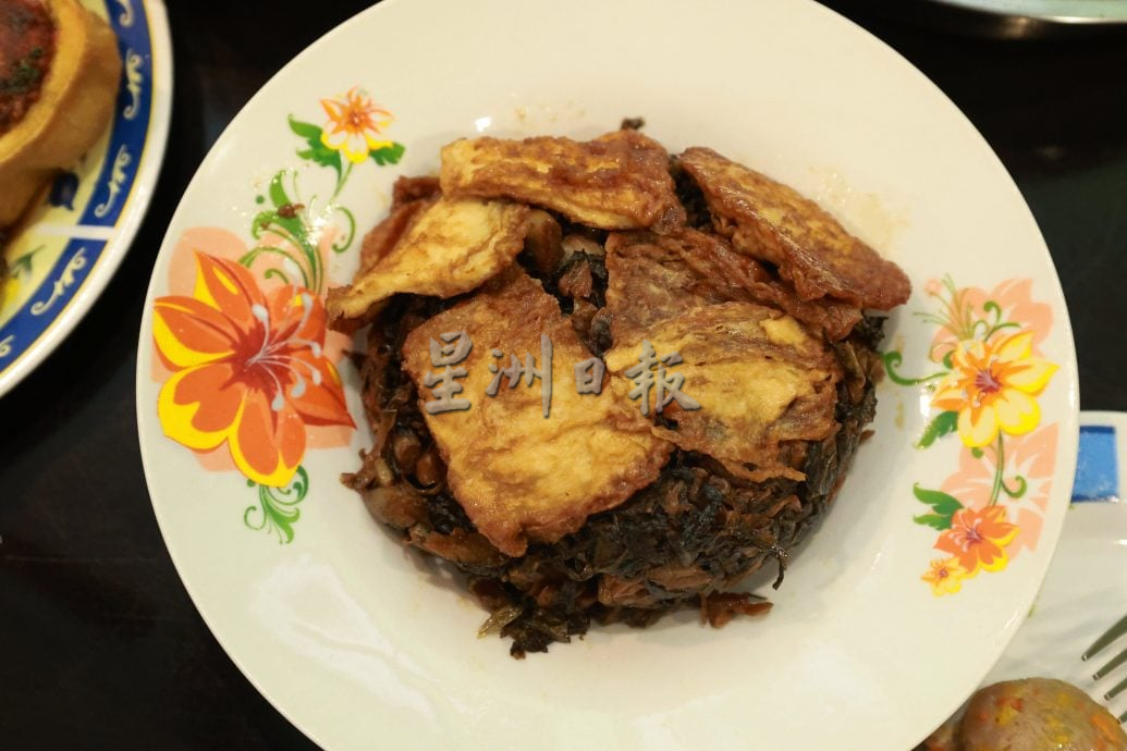 供星洲网(9月15日刊登/私房好菜)素食也能很客家,蔡美好用料理传递健康与善念