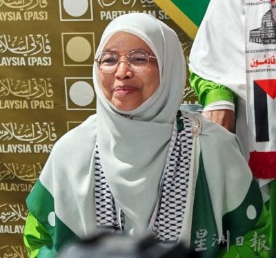 （全国版）努丽达沙烈：84%年轻女性用手机浏览色情内容。