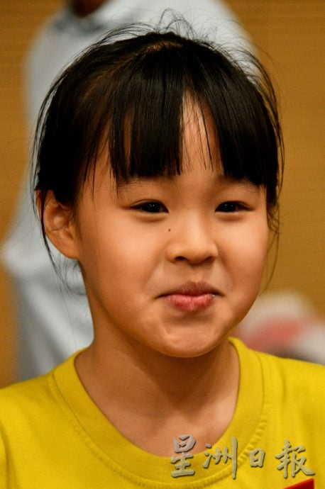 全国小学护眼运动巡演 乐圣近2000人学护眼