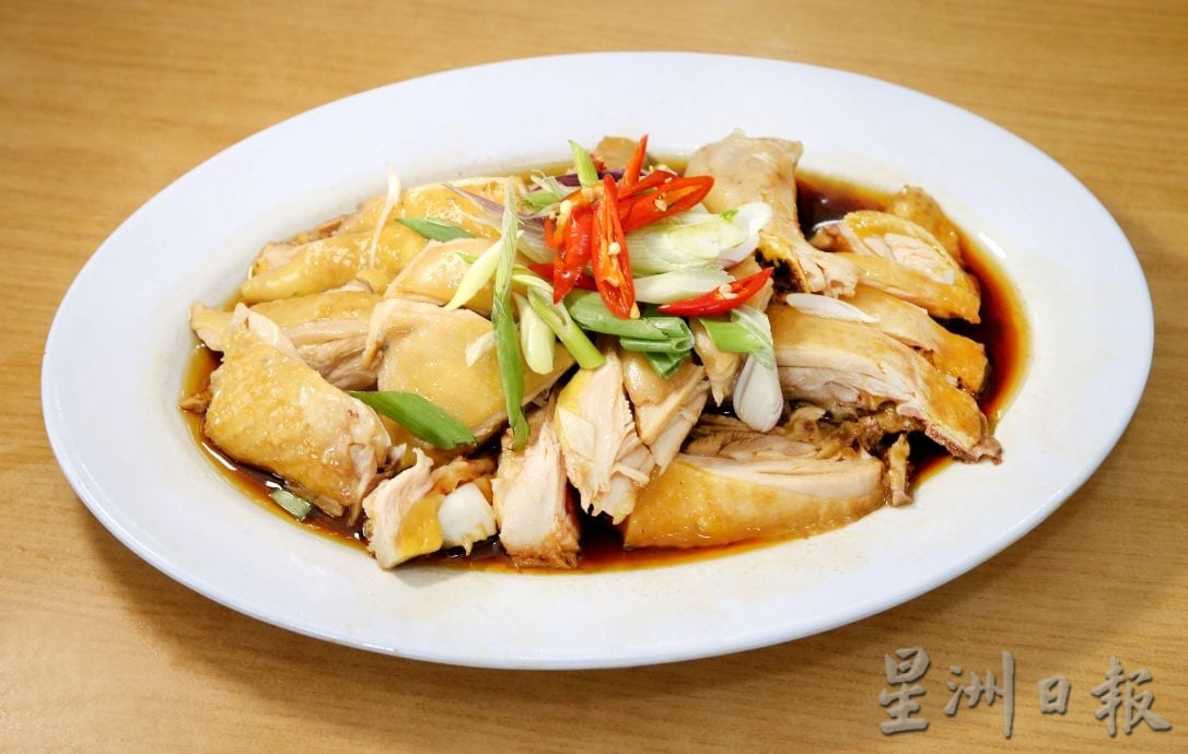 大霹雳封底主文／【人气美食】|黄记菜园鸡沙河粉 芽菜鸡嫩滑河粉好味