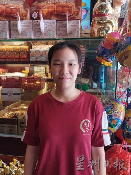 旧街场二奶巷热闹非凡 怡保连假人潮涌现